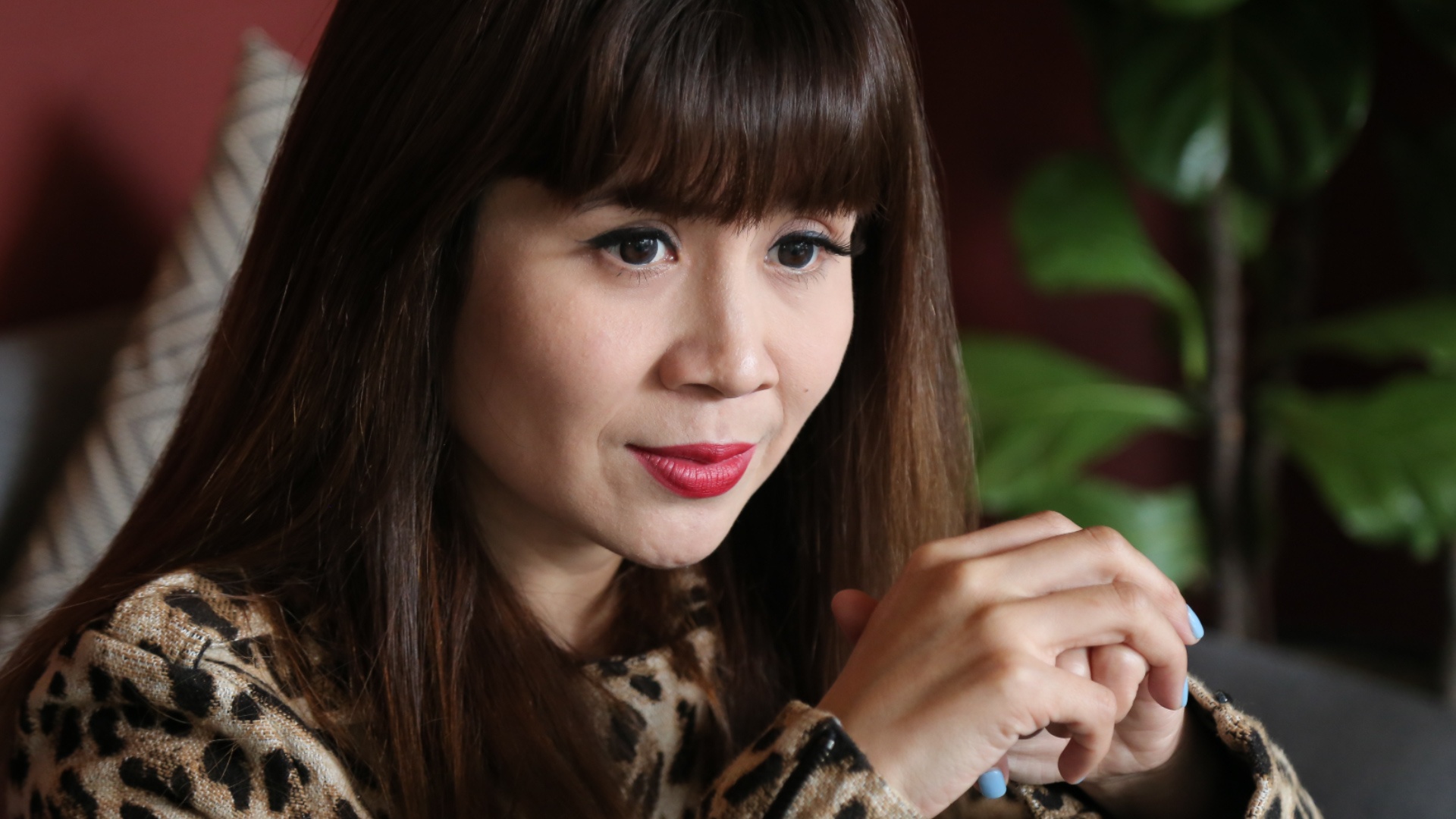 Luu Thien Huong: 'Tung co khoang thoi gian muon buong tay' hinh anh