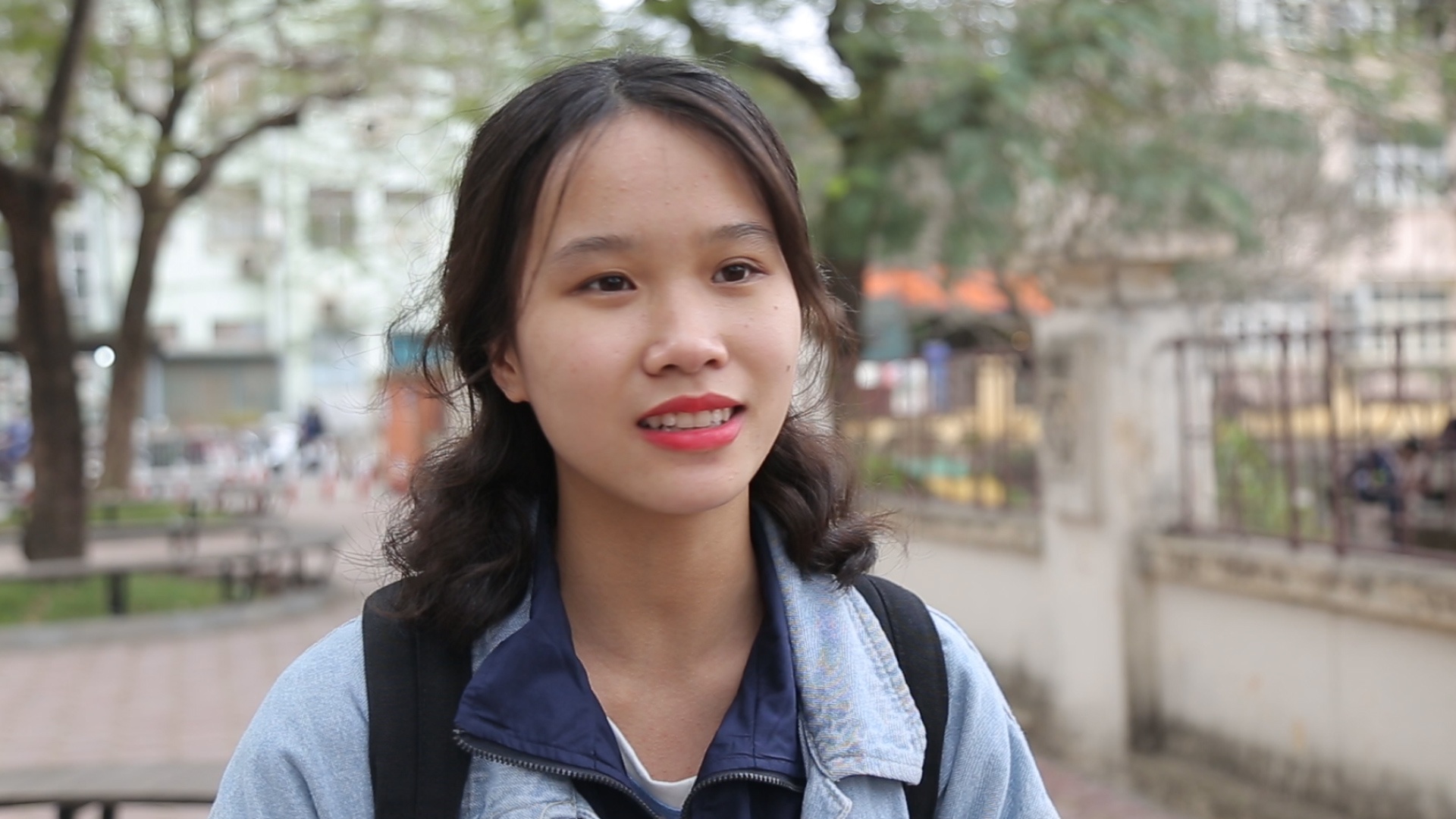 'Cuong hon trong thang may la tan cong tinh duc' hinh anh