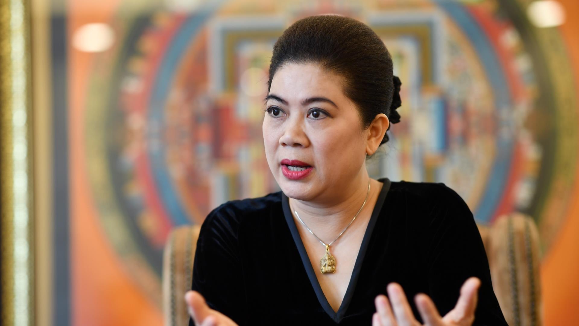 Shark Lien: 'Toi thay thuong startup khi Shark Binh qua khat khe' hinh anh