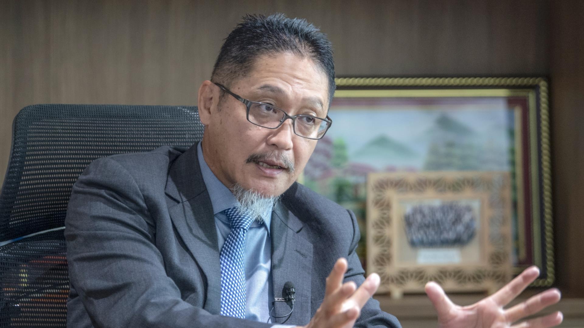 CEO Toyota Viet Nam: 'Toi muon san xuat them nhieu mau xe hon nua' hinh anh