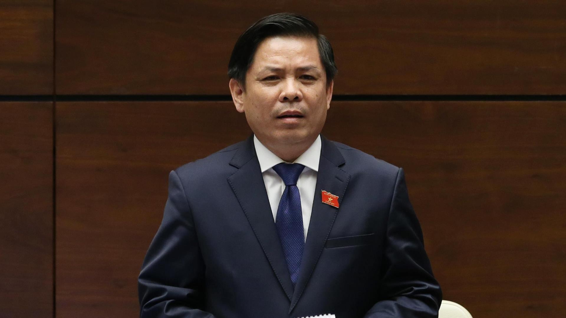 Bo truong GTVT ly giai nguyen nhan cac du an trong diem cham tien do hinh anh