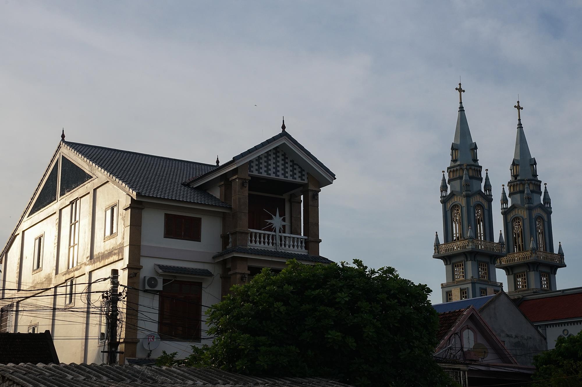 Biet thu o xa ty phu Do Thanh hinh anh