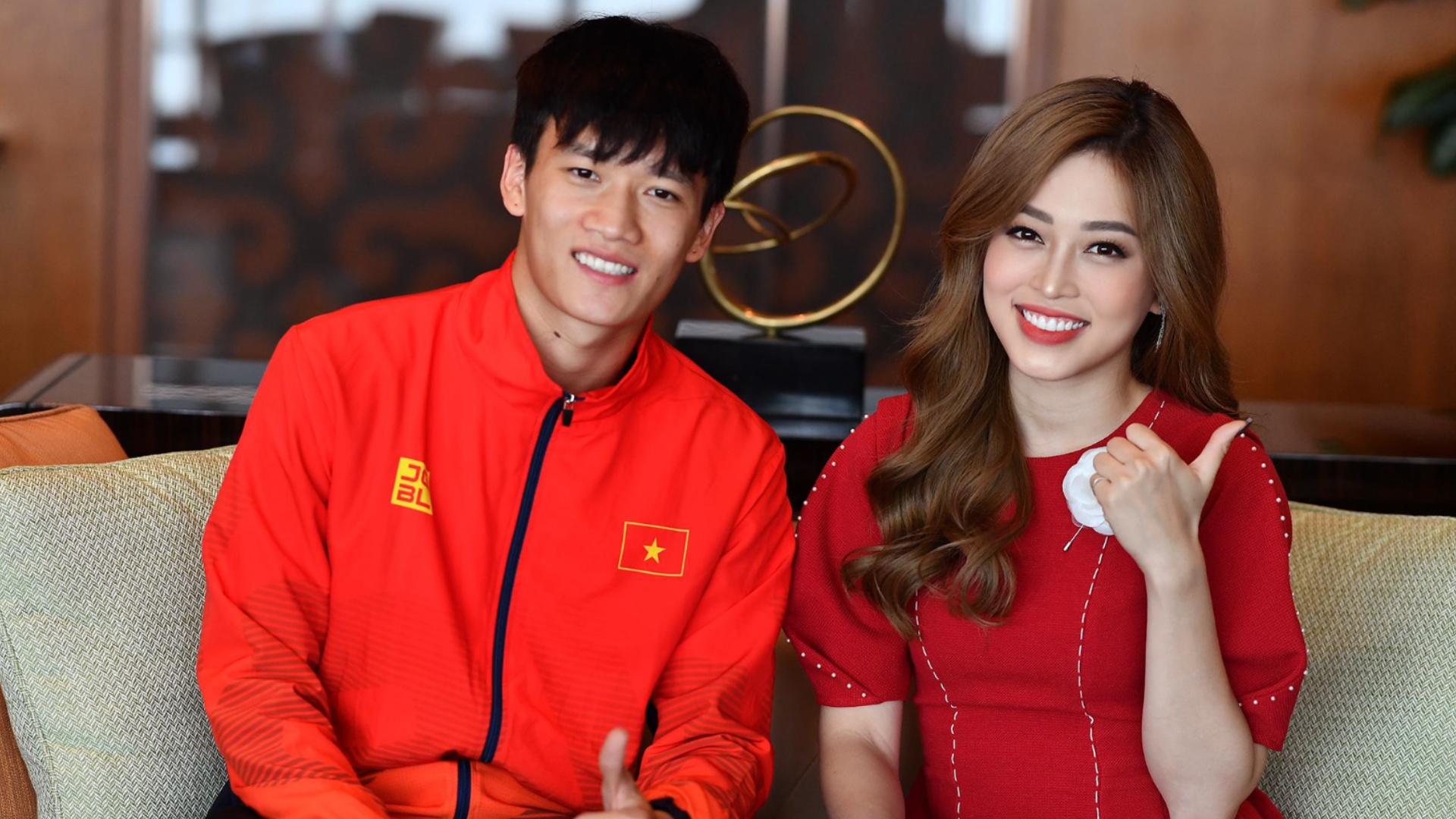 Hoang Duc se lam xe om neu khong da bong hinh anh