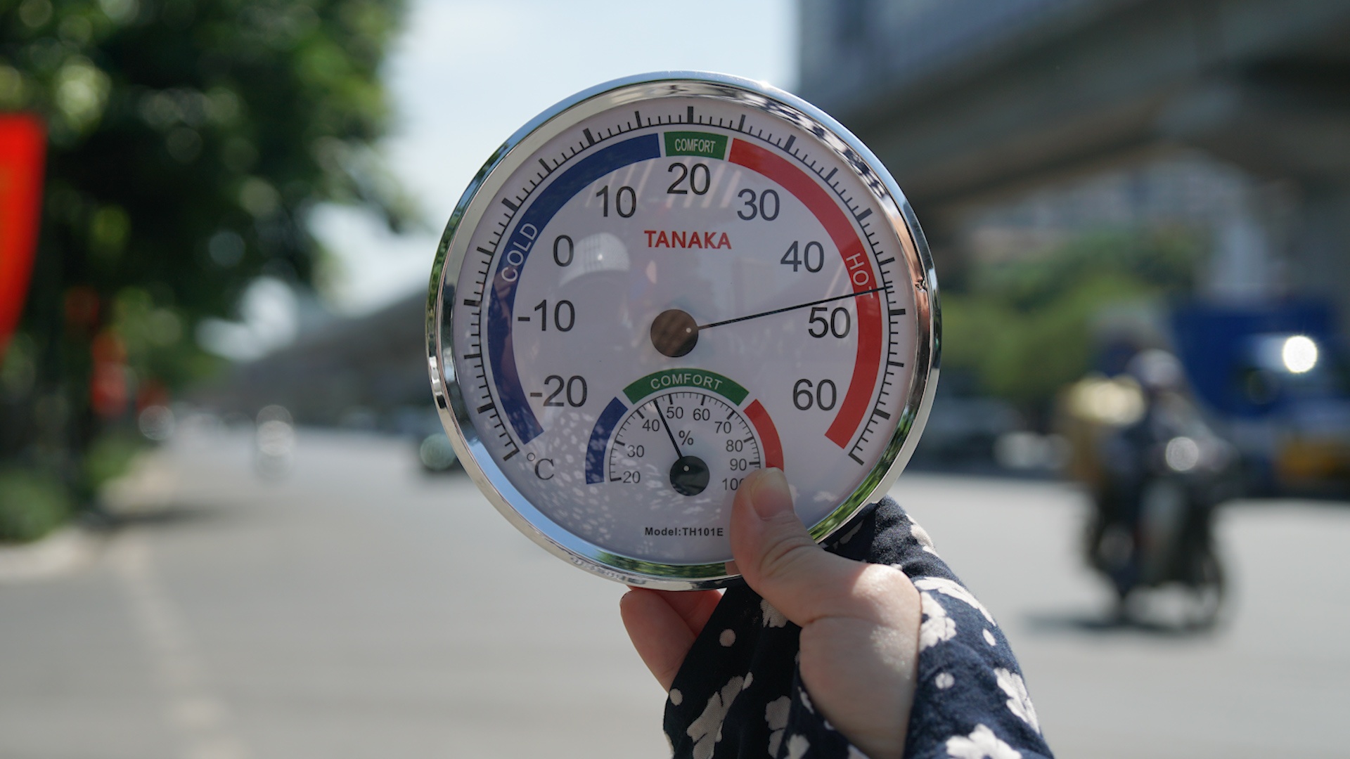 Ha Noi nong gan 50 do C trong ngay nang dinh diem hinh anh