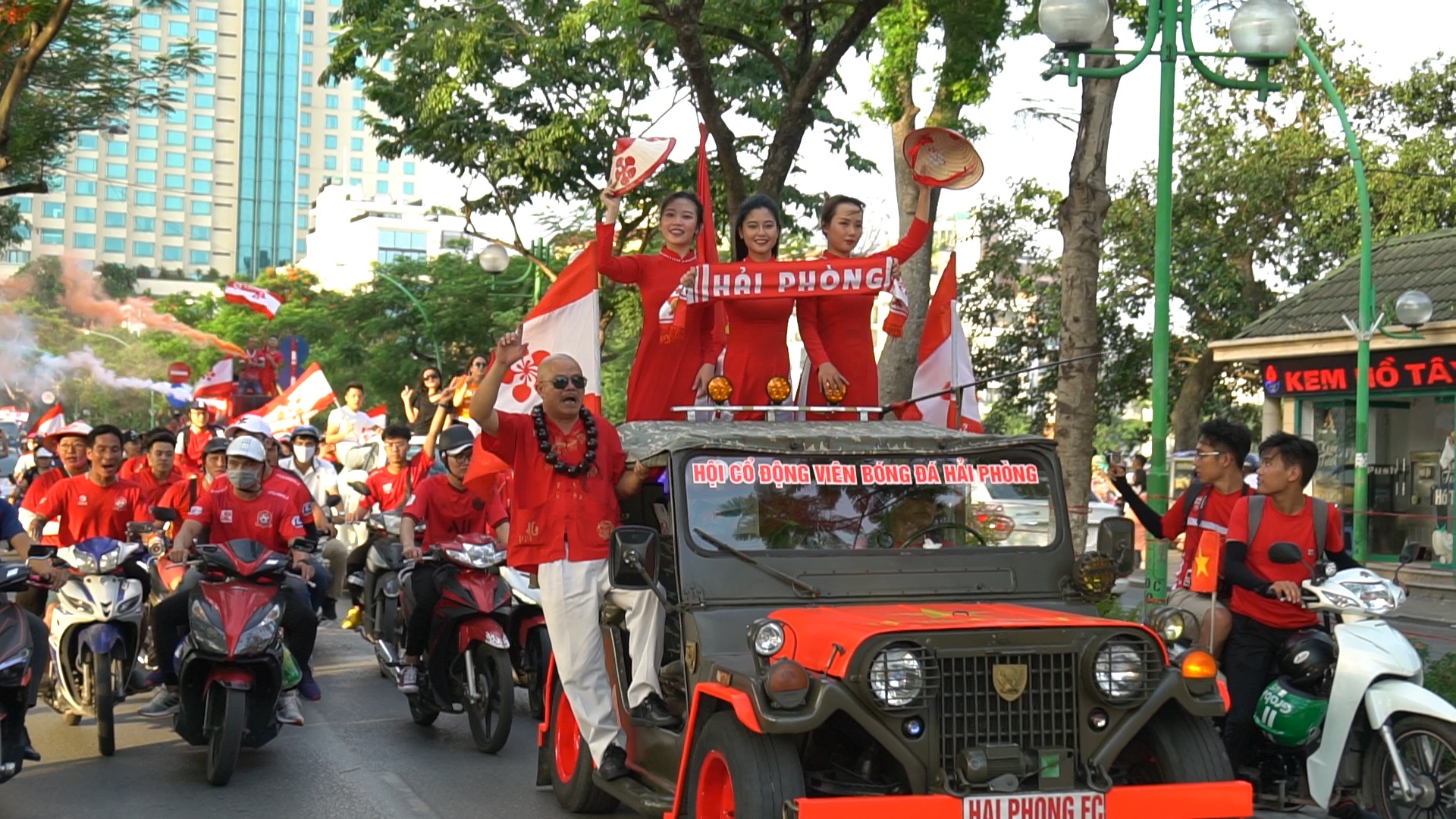 2.000 CDV Hai Phong dot phao sang, dieu hanh o Ha Noi hinh anh