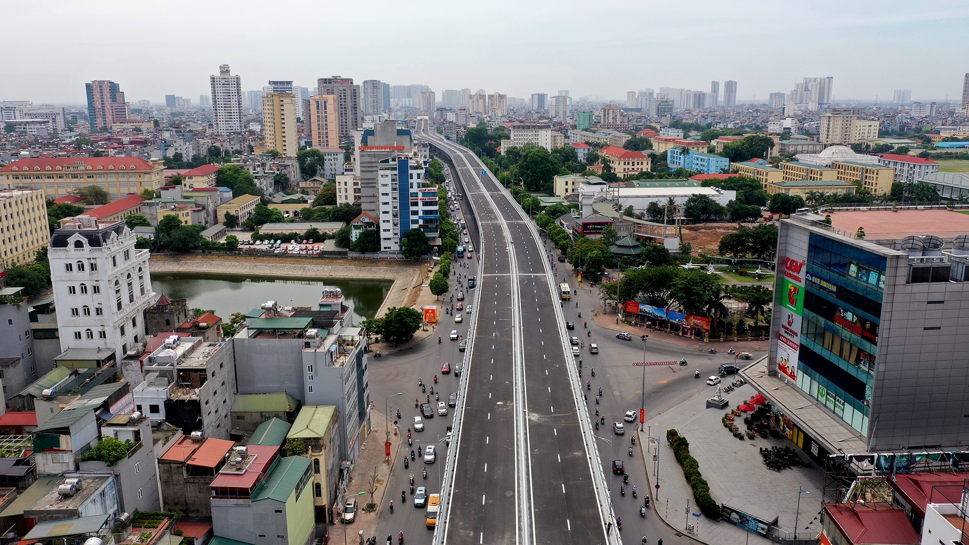 Toan canh tuyen cau can cao nhat Ha Noi sap hoan thien hinh anh