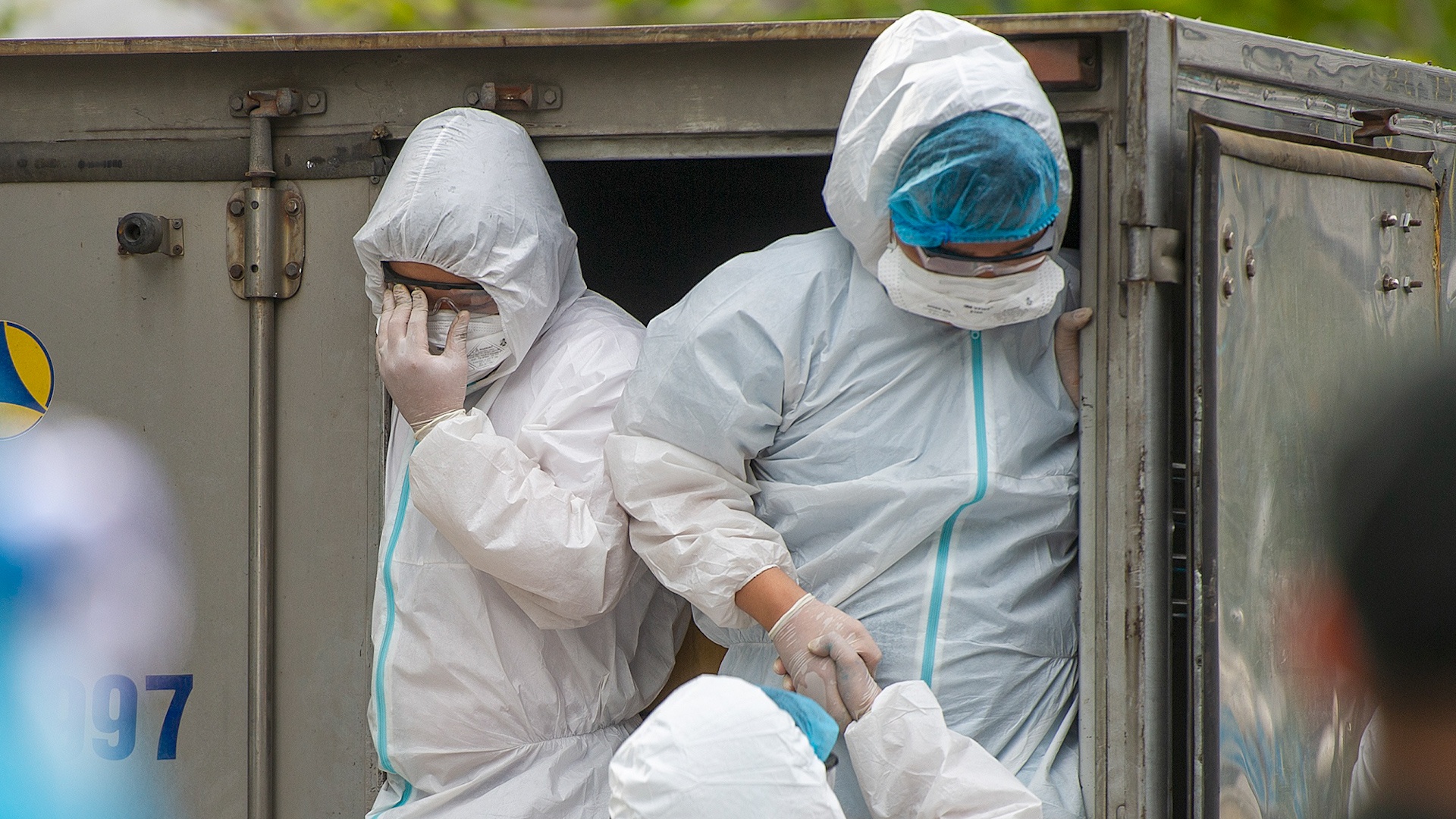 Bo Y te rut chuyen gia tu Da Nang ve Ha Noi hinh anh