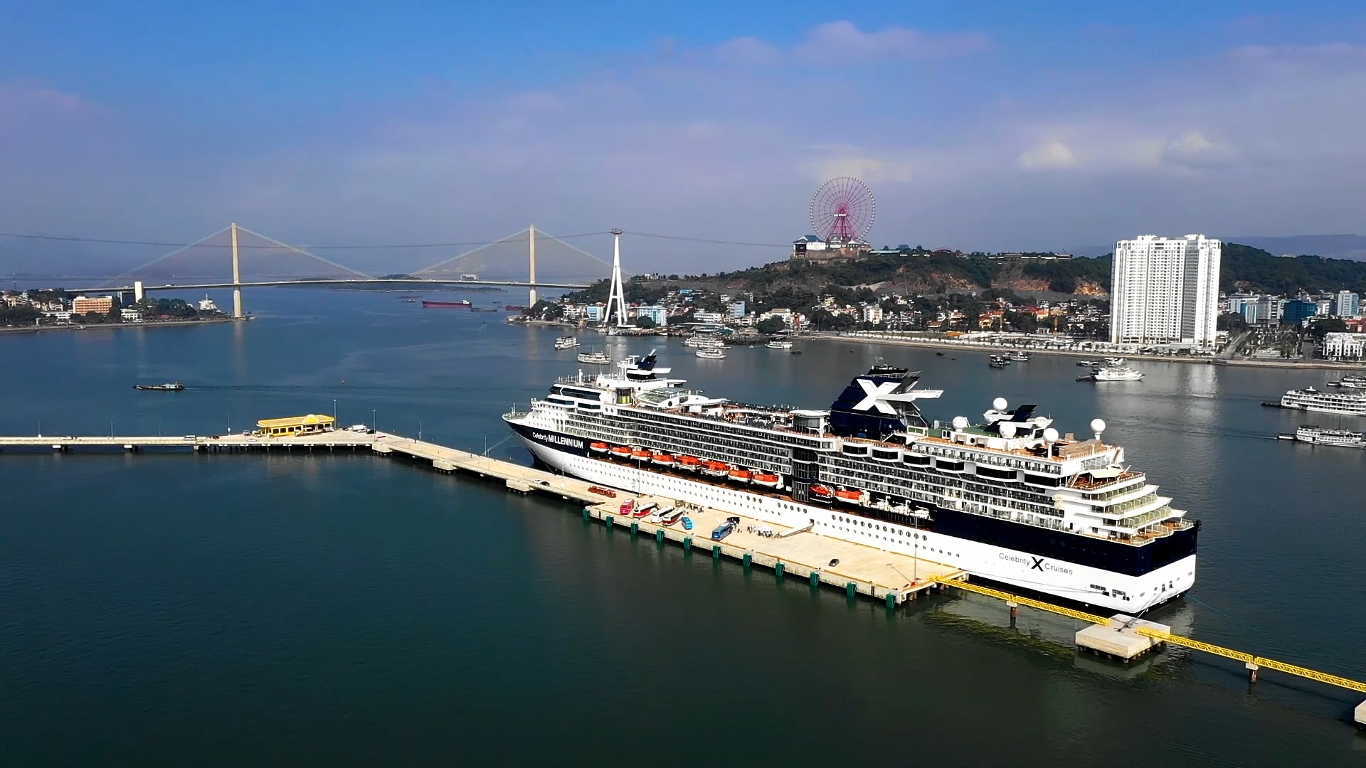 Ha tang tao ra buoc ngoat phat trien cho Quang Ninh hinh anh