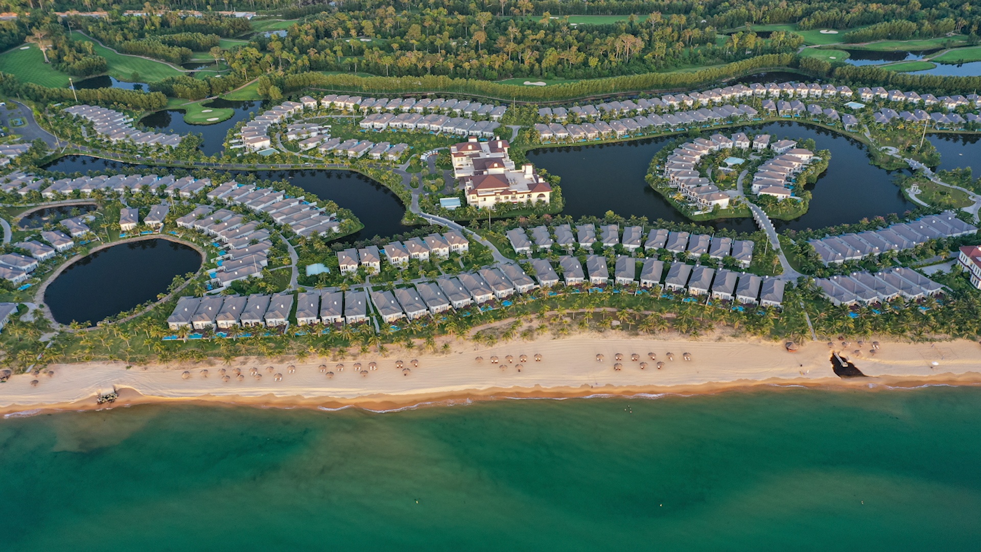 Chu tich TP Phu Quoc: 'Han che be tong hoa o dao ngoc' hinh anh