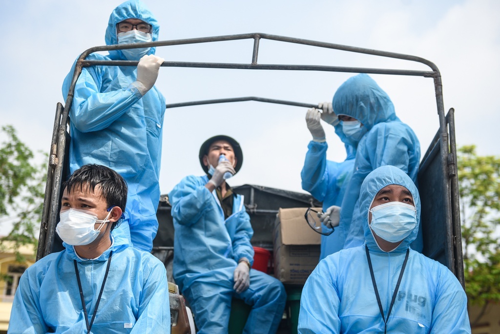 Nguyen nhan khien dich Covid-19 lay lan nhanh o Hai Duong hinh anh