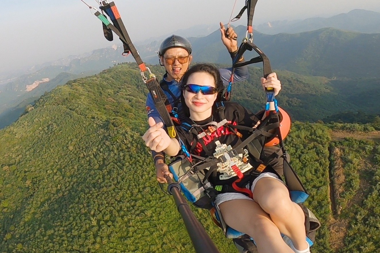 Trai nghiem bay du luon, ngam nui rung o Ha Noi hinh anh