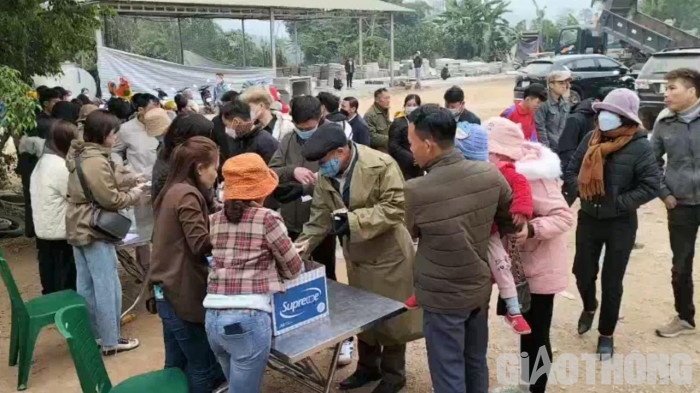 choi trau trai phep anh 4