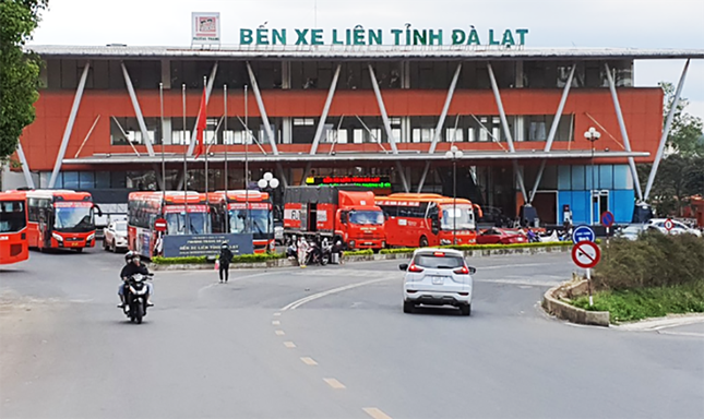 xe khach Da Lat anh 1