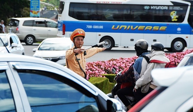 xe khach Da Lat anh 2