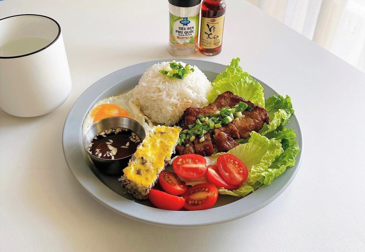 Hoc nau pho bo, com tam tai nha hinh anh