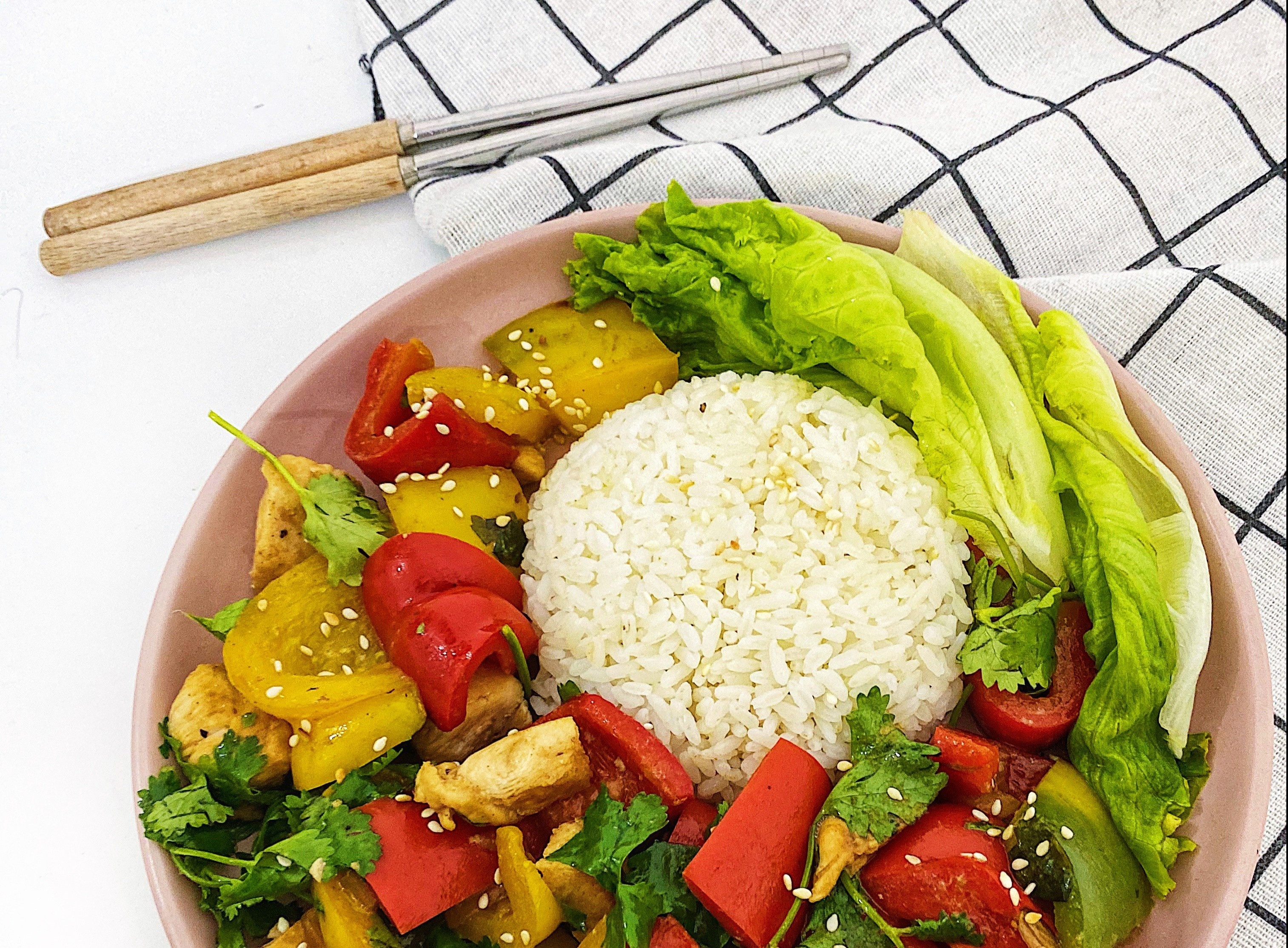 Thuc don mon ngon voi uc ga cho ca tuan hinh anh