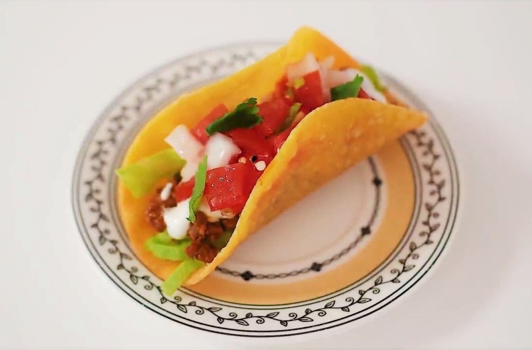 Meo lam vo banh taco khong can lo nuong hinh anh