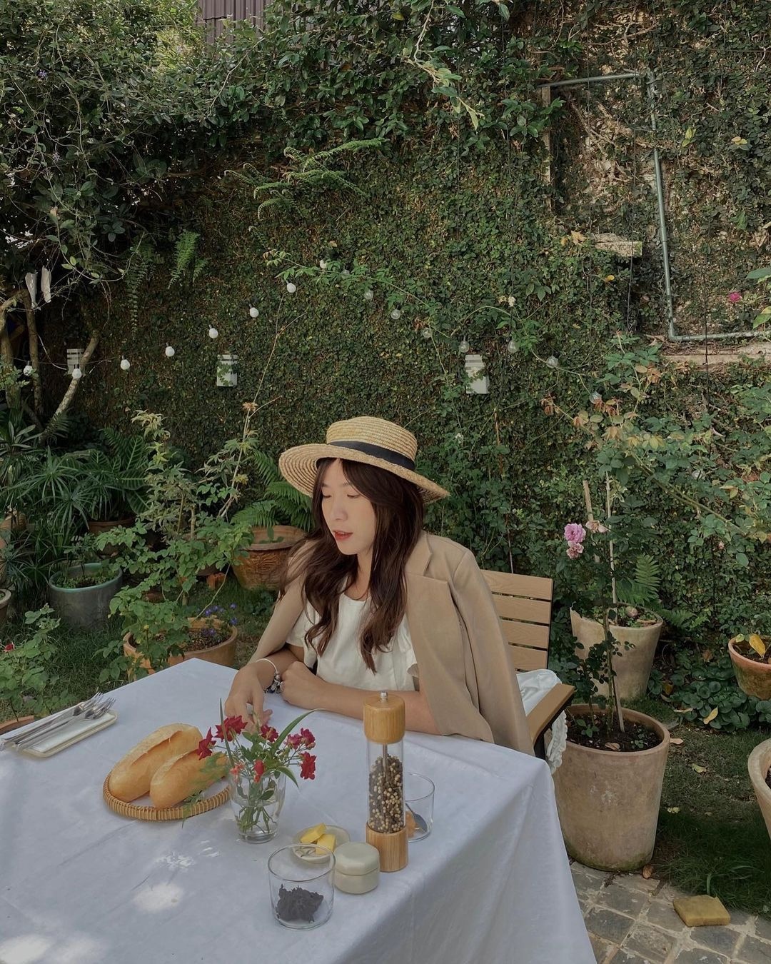 quan Au o Da Lat anh 2