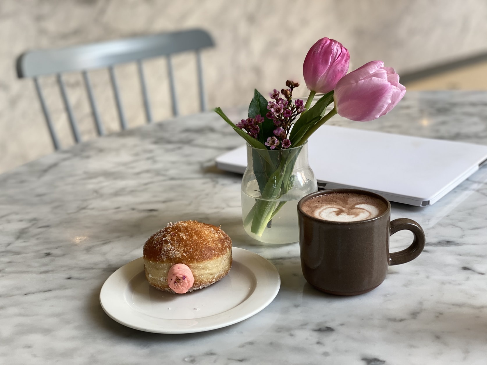 5 quan ca phe an minh trong chung cu o quan 1 hinh anh