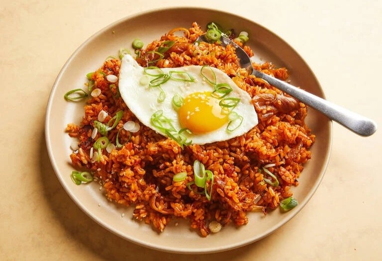 3 mon am nong ket hop cung kim chi cho ngay lanh hinh anh