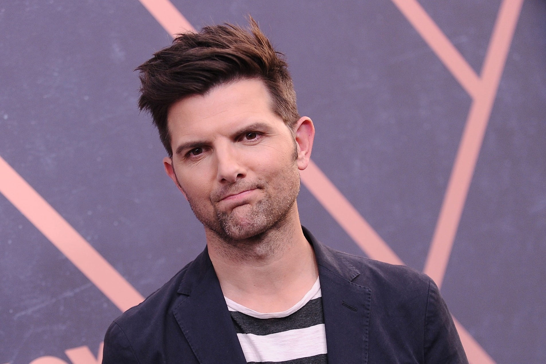 Adam Scott tham gia du an phim sieu anh hung cua Sony hinh anh