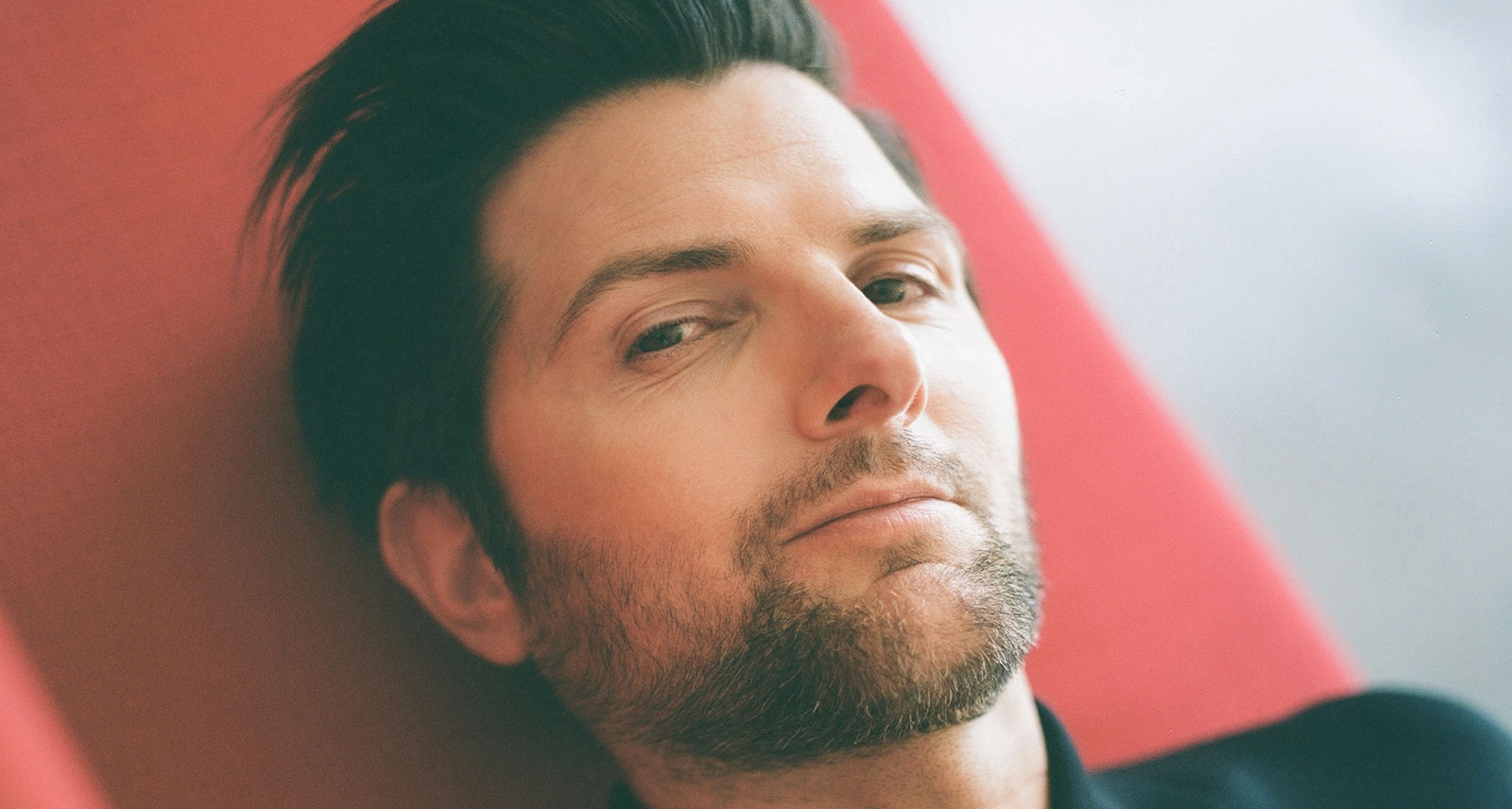 Adam Scott dong Madame Web anh 1