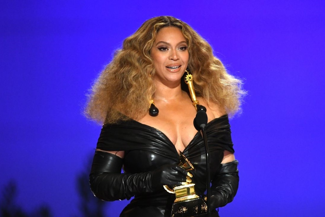 Album cua Beyonce bi ro ri hinh anh