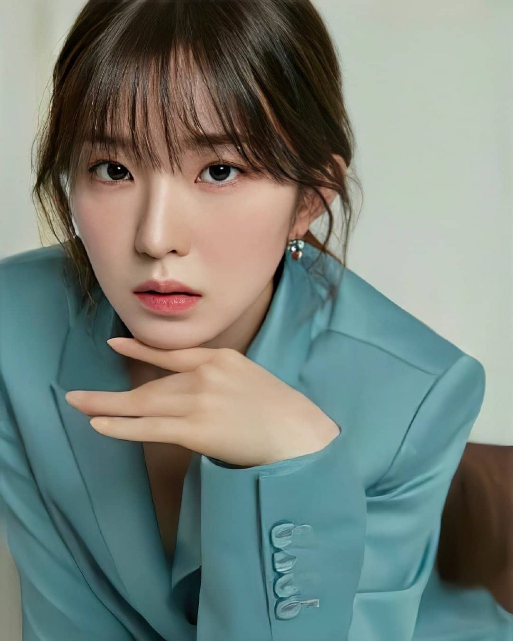 nguoi mau ao giong Irene (Red Velvet) anh 6