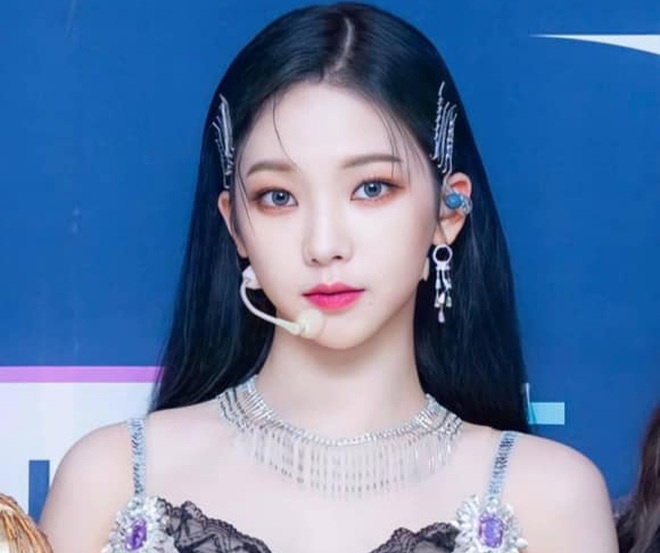 aespa duoc khen voc dang nhu bup be hinh anh