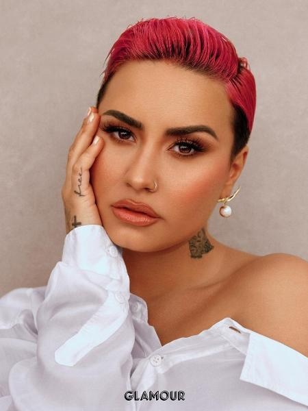 Demi Lovato su dung lai danh xung "co ay" anh 1