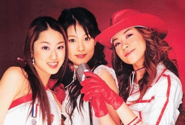 nhom nhac nu LUV anh 1