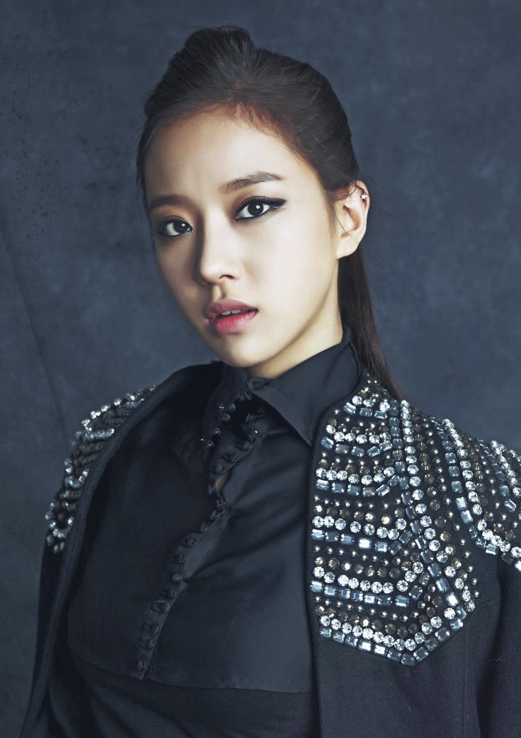 Song Min Kyung ra mắt ảnh 2 Song Min Kyung ra mat anh 2