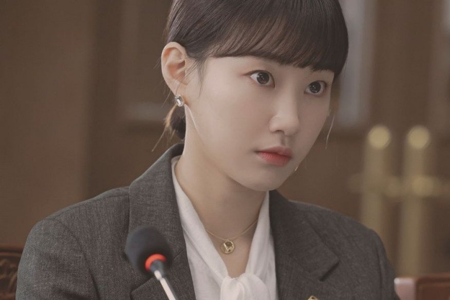 Nu dien vien noi tieng tu 'Extraordinary Attorney Woo' hinh anh