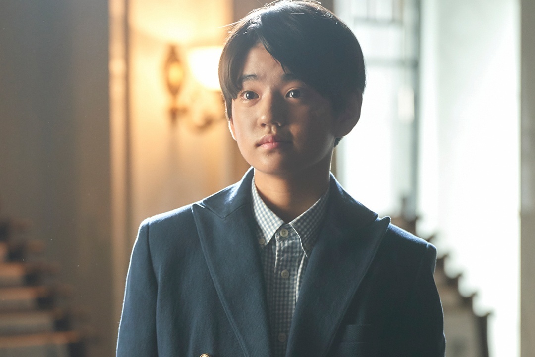 Sao nhi 'Cau ut nha tai phiet' gay chu y vi giong Song Joong Ki hinh anh