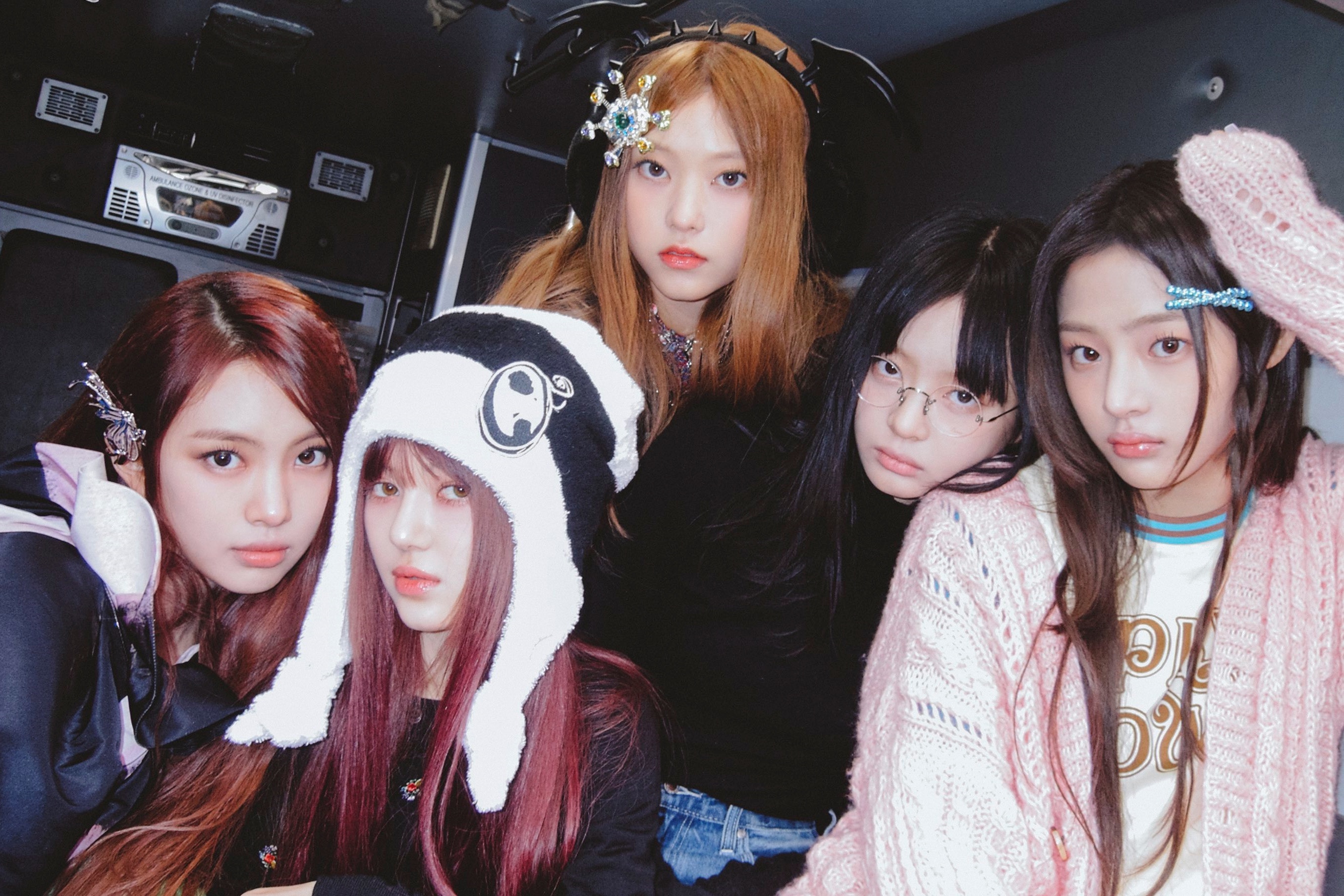 Nhom nhac nu co danh tieng vuot IVE va BlackPink hinh anh