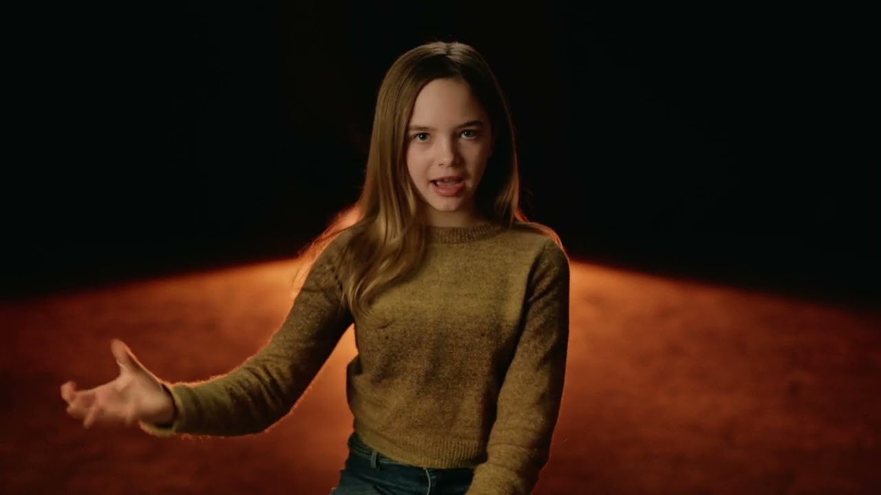 Ryan Kiera Armstrong anh 1