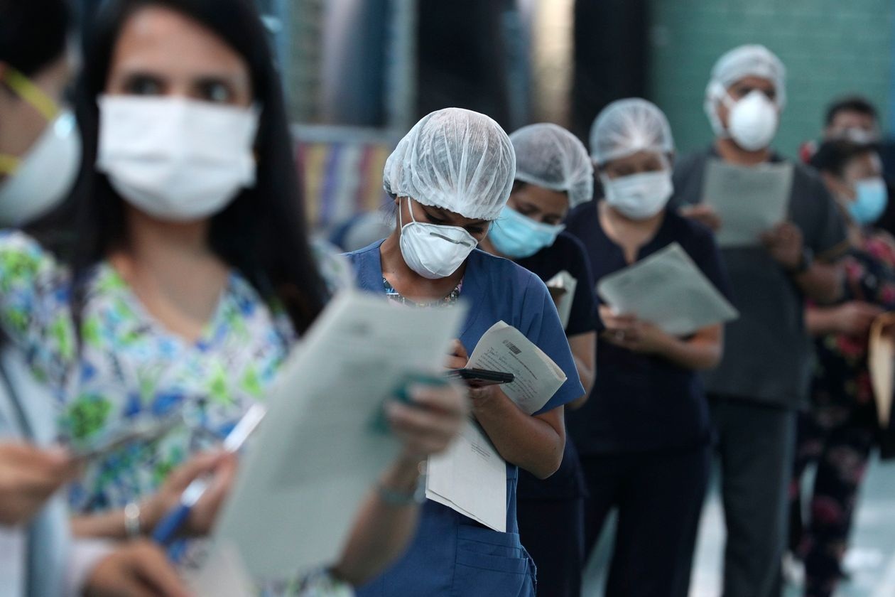 VIP o nhieu nuoc dang bi mat tiem vaccine hinh anh