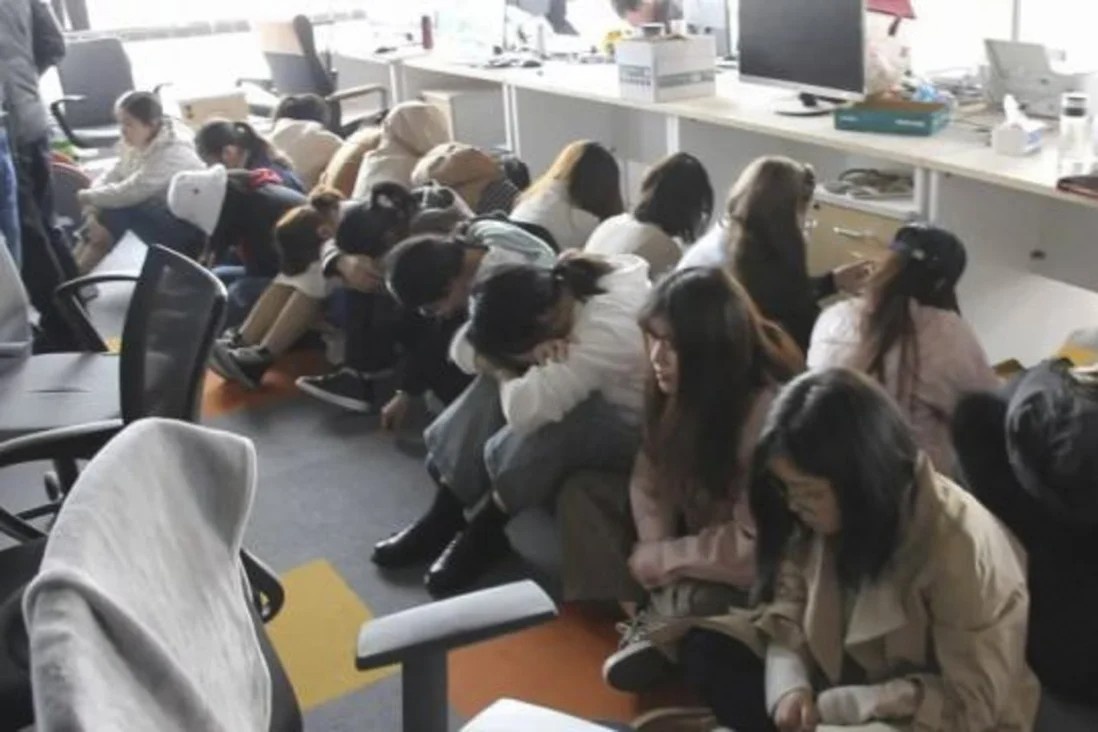 Bang dang cho vay nang lai Trung Quoc khien 89 nguoi tu tu hinh anh