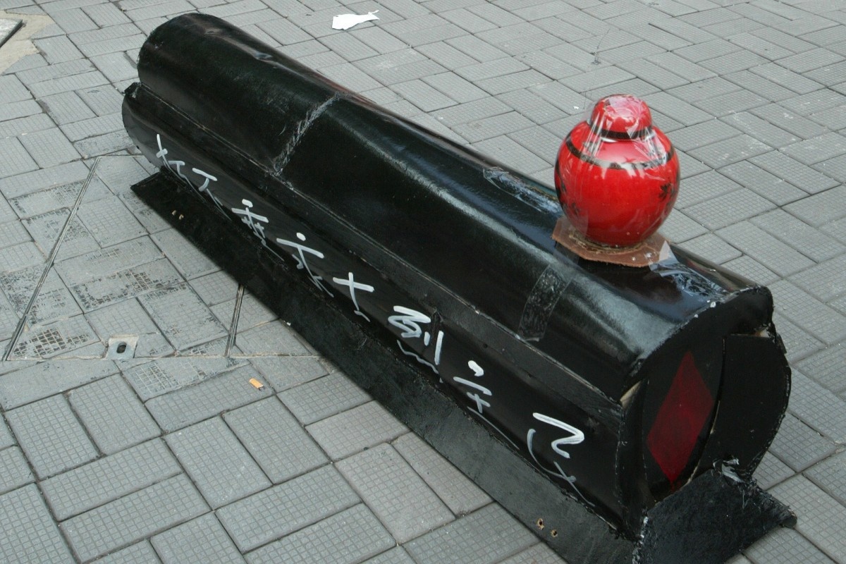 Giet nguoi roi ban thi the cho nha giau de hoa tang hinh anh