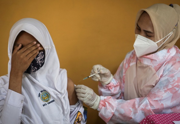 Dong Nam A se thoat dai dich Covid-19 bang cach nao? hinh anh