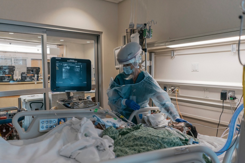 So ca nhap vien o My tang, chu yeu o nguoi chua tiem chung hinh anh