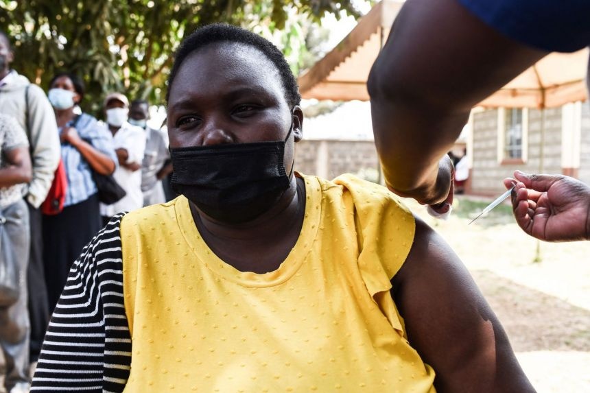 phan phoi vaccine cong bang anh 1