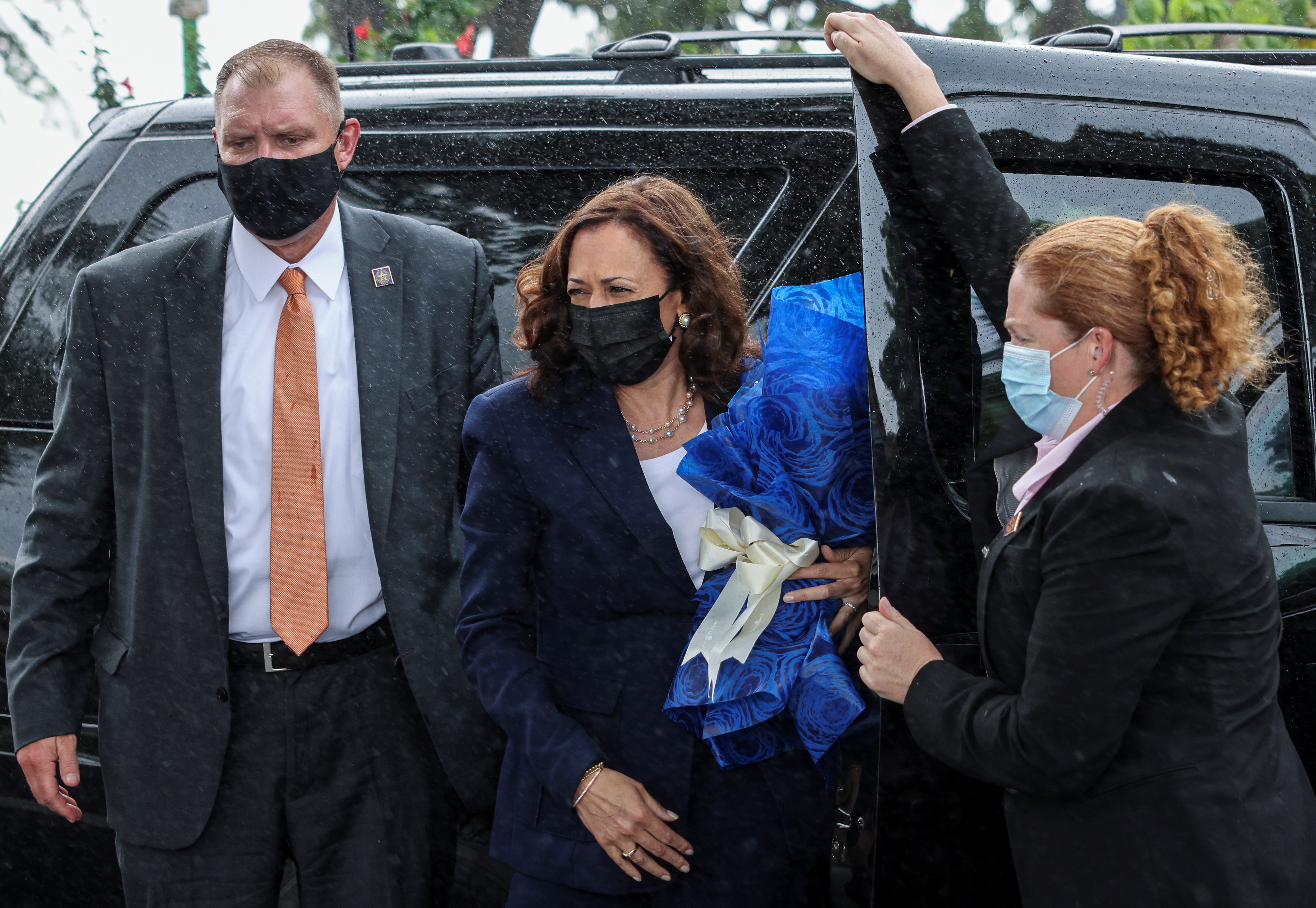 Pho tong thong My tham Viet Nam anh 1