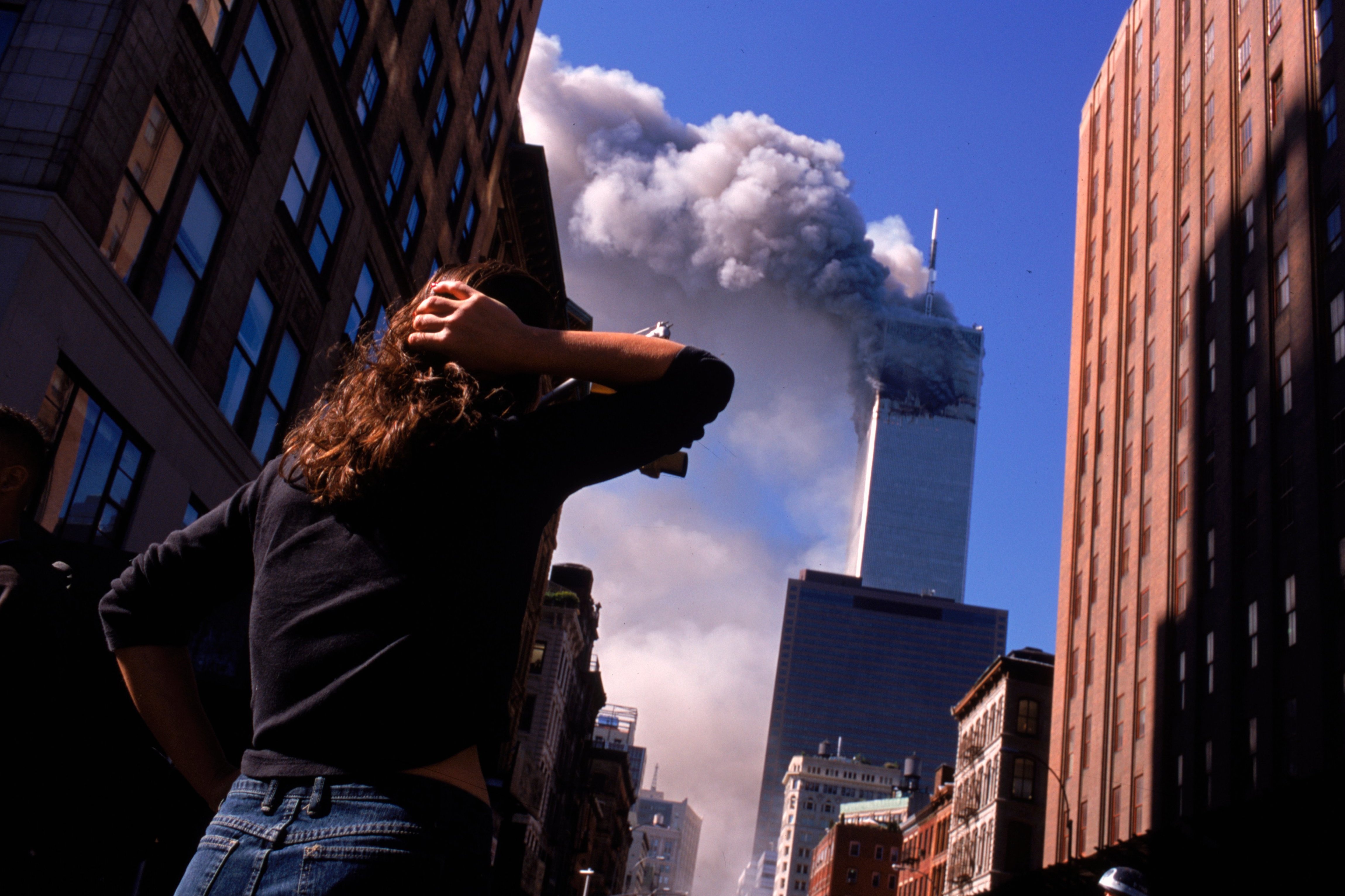 Nguoi song sot sau vu 11/9: Toi khong tho duoc, toi ngo minh se chet hinh anh