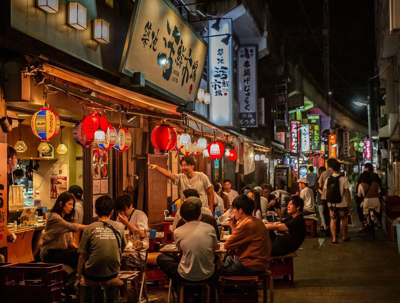 Chau A than trong mo cua du chien dich tiem chung kha quan hinh anh