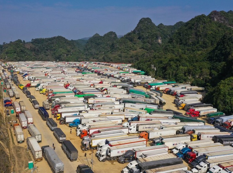 Viet Nam va Trung Quoc duy tri trao doi de giai quyet viec tac bien hinh anh