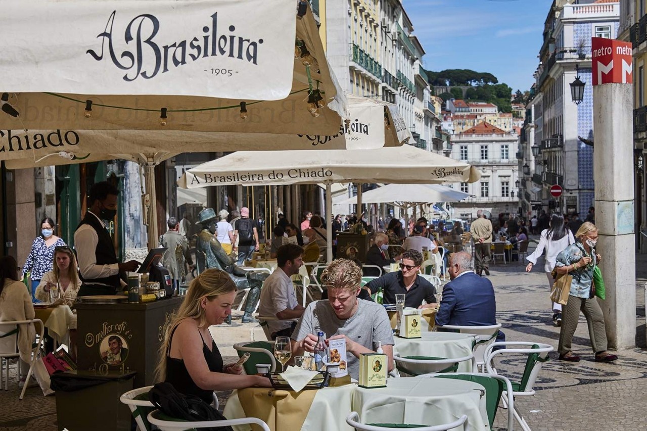 Chien luoc o quoc gia co 85% dan so tiem chung day du hinh anh