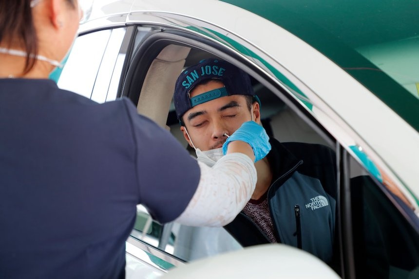 song chung voi covid anh 4