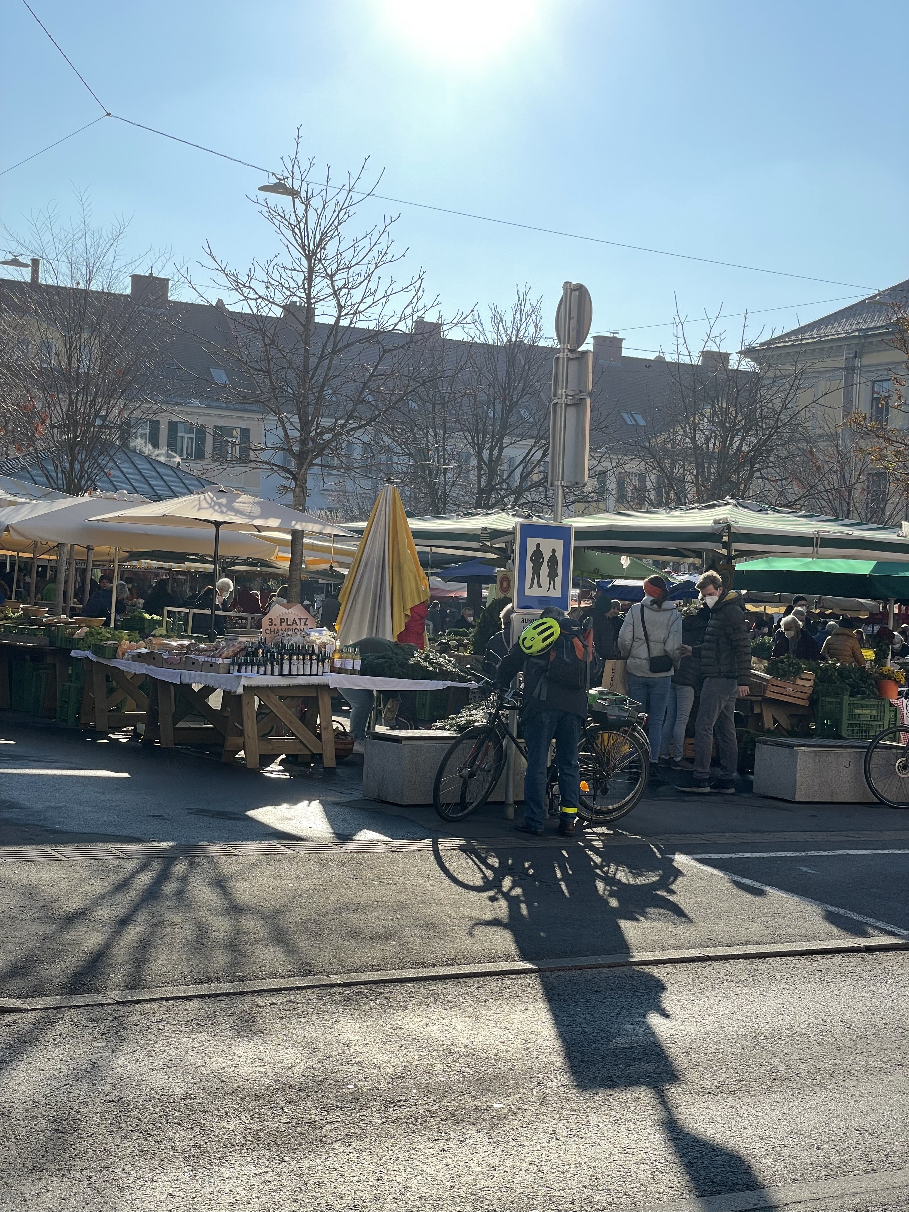 dich Covid-19 o Ao anh 4