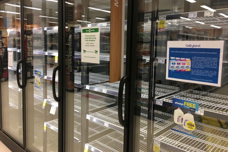 Canada,  lu lut,  mua lon,  sieu thi,  tich tru hang hoa,  thien tai,  British Columbia anh 5